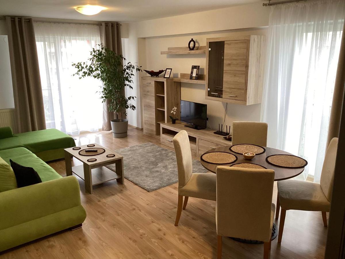 Relaxing Bucharest Airport Residences & Therme-Self Check-In Otopeni Dış mekan fotoğraf