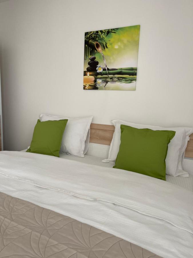 Relaxing Bucharest Airport Residences & Therme-Self Check-In Otopeni Dış mekan fotoğraf