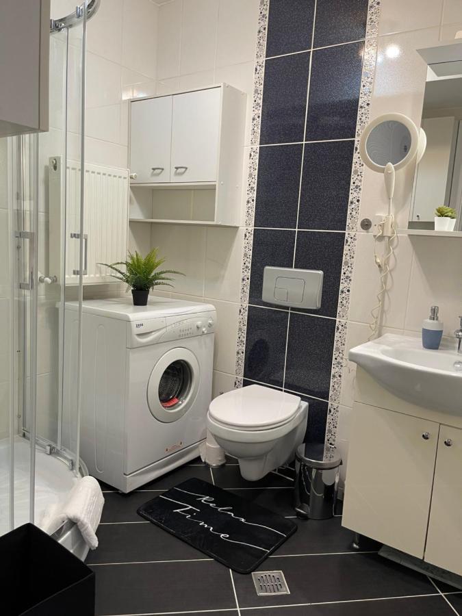 Relaxing Bucharest Airport Residences & Therme-Self Check-In Otopeni Dış mekan fotoğraf