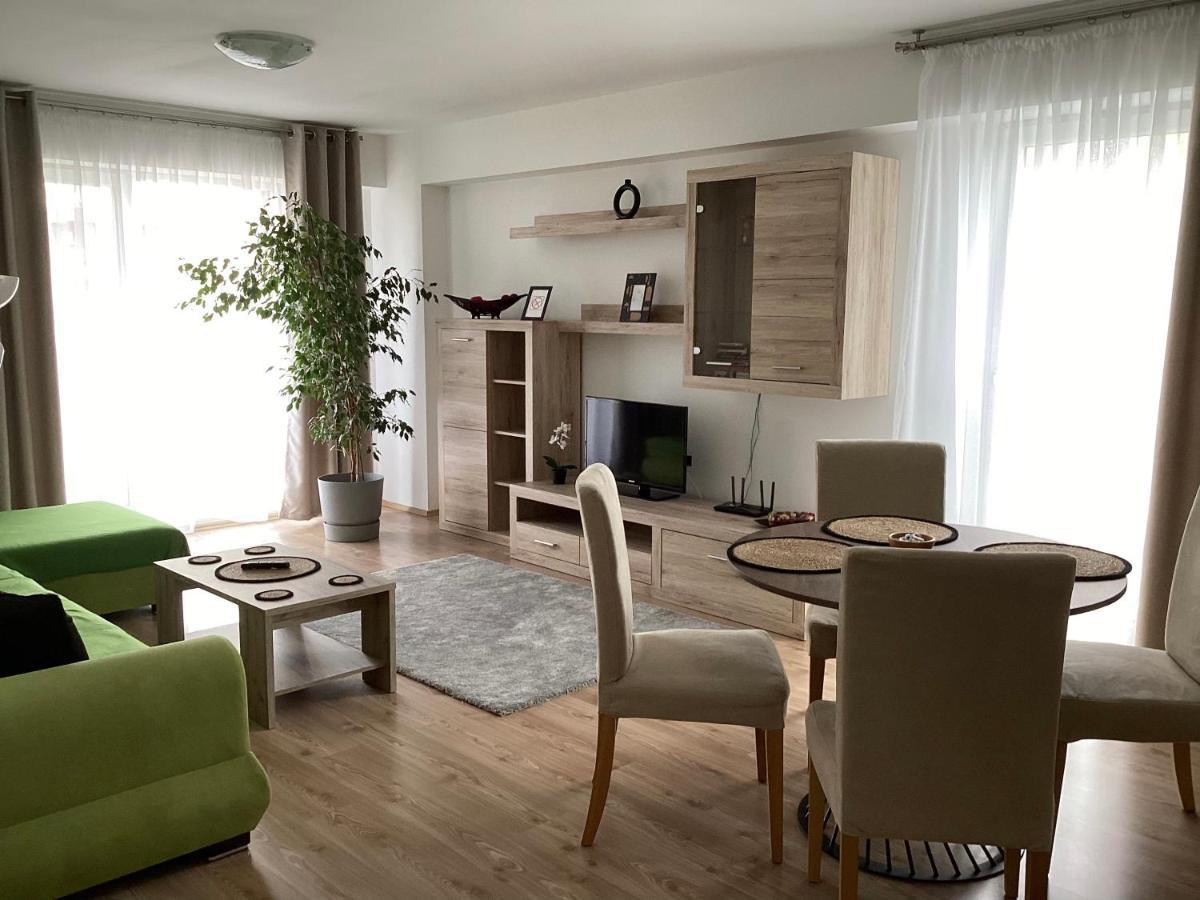 Relaxing Bucharest Airport Residences & Therme-Self Check-In Otopeni Dış mekan fotoğraf